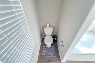 2221 Middle Rdg Dr, Conroe, TX 77301 - Photo 39