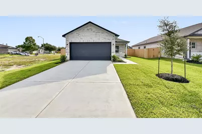 1992 Brookpointe Lane, Dayton, TX 77535 - Photo 5