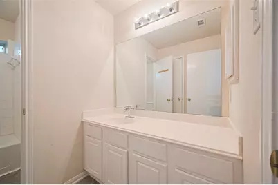 17134 Fairway Glen Court, Sugar Land, TX 77498 - Photo 35