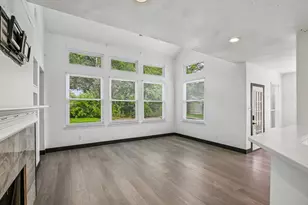 8607 Village Terrace, Houston, TX 77040 - Photo 9