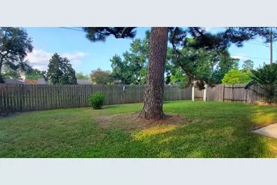 5226 Moonshadows Drive, Humble, TX 77346 - Photo 17