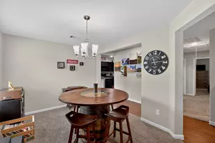 19 Rodeo Bend Dr, Manvel, TX 77578 - Photo 5