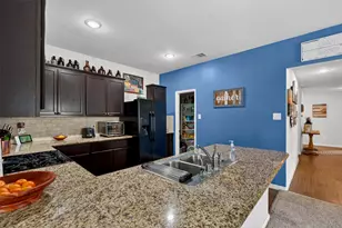 19 Rodeo Bend Dr, Manvel, TX 77578 - Photo 7