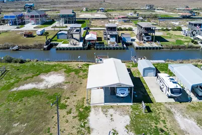 1109 Paisley Street, Gilchrist, TX 77617 - Photo 35