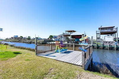 1109 Paisley Street, Gilchrist, TX 77617 - Photo 9