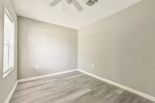 9839 Racine St, Houston, TX 77029 - Photo 21