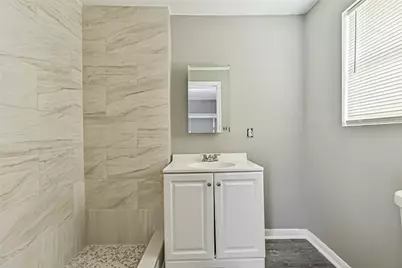 9839 Racine Street #1/2, Houston, TX 77029 - Photo 19