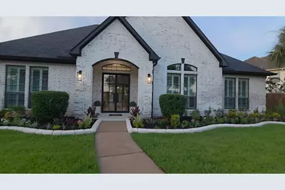 1979 Rolling Stone Drive, Friendswood, TX 77546 - Photo 1