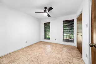 2295 County Rd 145, Alvin, TX 77511 - Photo 27