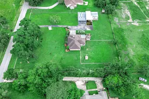 2295 County Rd 145, Alvin, TX 77511 - Photo 47