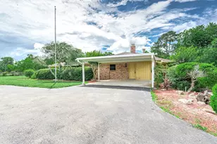 2295 County Rd 145, Alvin, TX 77511 - Photo 7