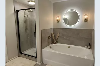 12910 Almeda Crossing Court, Houston, TX 77048 - Photo 9