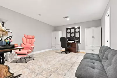 315 Stonehenge Lane, Houston, TX 77015 - Photo 11