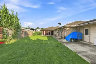 315 Stonehenge Ln, Houston, TX 77015 - Photo 27