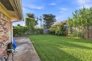 315 Stonehenge Ln, Houston, TX 77015 - Photo 5