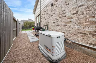 8919 Autumn Pine Dr, Missouri City, TX 77459 - Photo 47