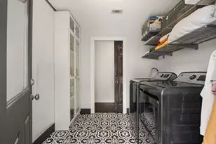 1054 Gardenia Dr, Houston, TX 77018 - Photo 23