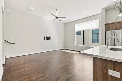 1004 California Street #203, Houston, TX 77006 - Photo 9