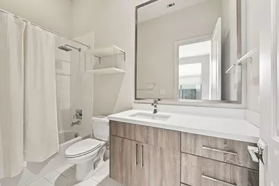 1004 California Street #203, Houston, TX 77006 - Photo 15