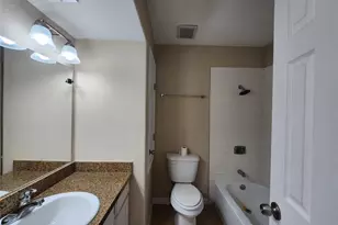 17401 Red Oak Dr, Houston, TX 77090 - Photo 11