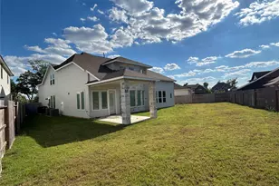 8306 Velvetleaf Ct, Fulshear, TX 77441 - Photo 5