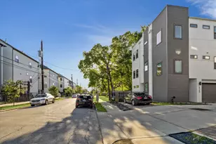 834 Fisher St, Houston, TX 77018 - Photo 23