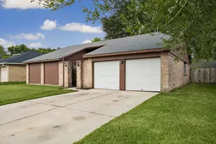 2311 Webster Ranch Rd, Friendswood, TX 77546 - Photo 3