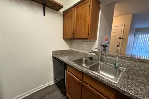 2120 El Paseo St, Houston, TX 77054 - Photo 11