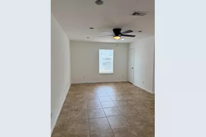 8910 Ilona Lane #5, Houston, TX 77025 - Photo 3