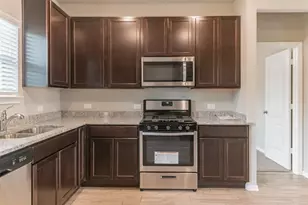 24711 Kessing Creek Ln, Houston, TX 77336 - Photo 11