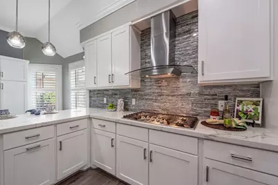 1013 Azalea Pointe, League City, TX 77573 - Photo 11