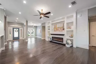 1013 Azalea Pointe, League City, TX 77573 - Photo 5