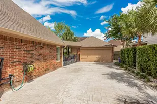 1013 Azalea Pointe, League City, TX 77573 - Photo 47