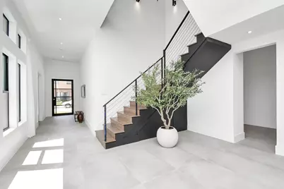 5414 John Dreaper Drive, Houston, TX 77056 - Photo 9