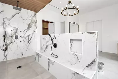 5414 John Dreaper Drive, Houston, TX 77056 - Photo 39