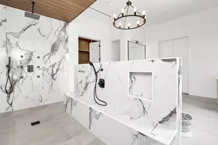 5414 John Dreaper Dr, Houston, TX 77056 - Photo 39