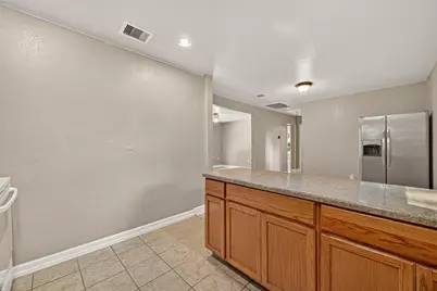 8166 Oak Knoll Lane, Houston, TX 77028 - Photo 15