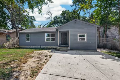 8166 Oak Knoll Lane, Houston, TX 77028 - Photo 1