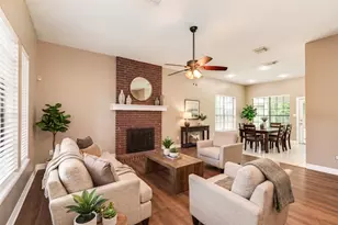 224 N Ranch House Rd, Angleton, TX 77515 - Photo 9