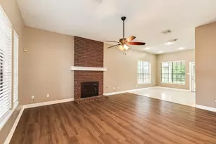 224 N Ranch House Rd, Angleton, TX 77515 - Photo 7