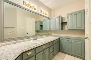 224 N Ranch House Rd, Angleton, TX 77515 - Photo 15