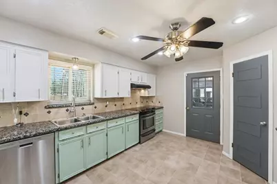 168 County Road 648, Dayton, TX 77535 - Photo 7