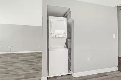 306 E 38th Street, Houston, TX 77018 - Photo 9