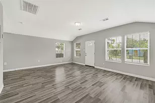 306 E 38th St, Houston, TX 77018 - Photo 5