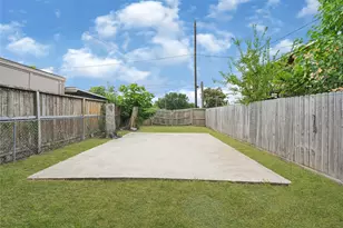 306 E 38th St, Houston, TX 77018 - Photo 21