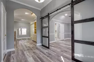 9 N Cay Ct, Angleton, TX 77515 - Photo 3