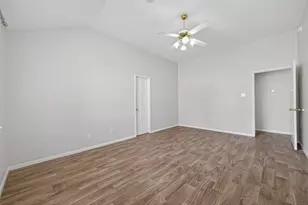 21484 Palace Pines Dr, Kingwood, TX 77339 - Photo 11