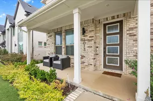 1013 Carnation Dr, Crowley, TX 76036 - Photo 5