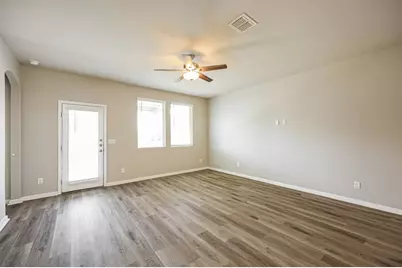 15815 Spruce River Court, Sugar Land, TX 77498 - Photo 5
