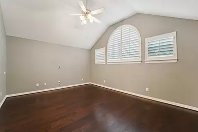 1611 Hill Spring Drive, Sugar Land, TX 77479 - Photo 31
